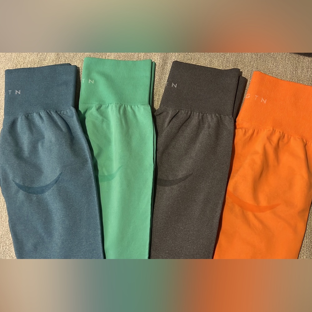 NVGTN leggings small NWOT